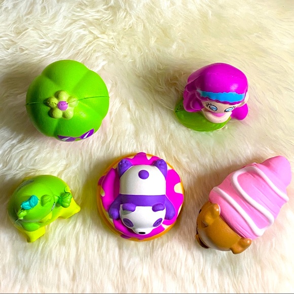 Squish-Dee-Lish Lot of 5 Squishy Great Condition - Picture 2 of 7